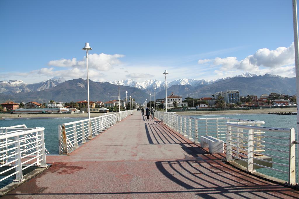 Hotel Parma Mare Marina di Massa Buitenkant foto