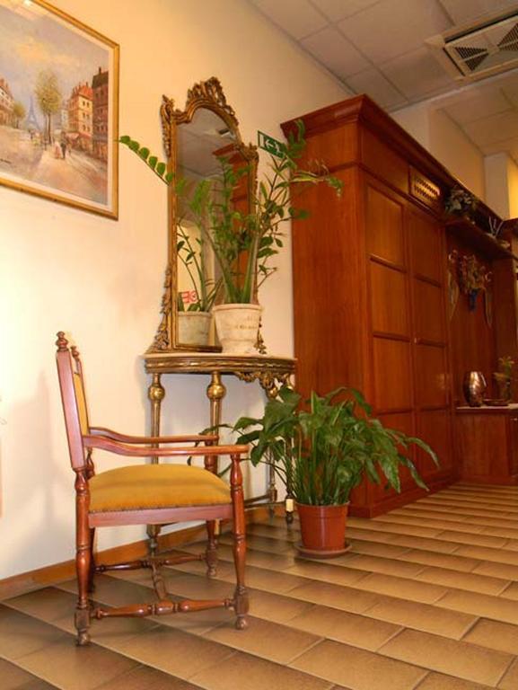Hotel Parma Mare Marina di Massa Buitenkant foto